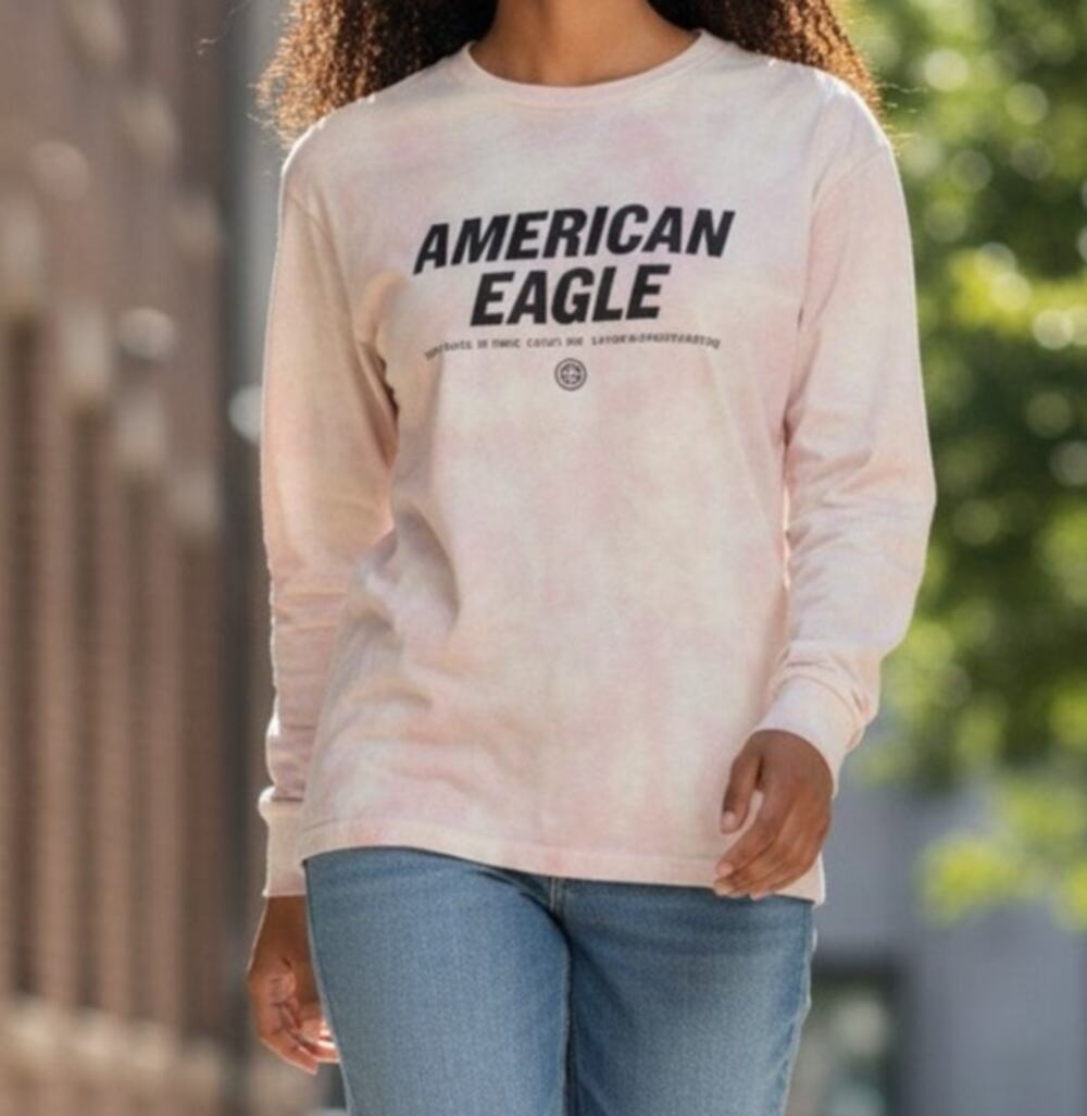 American Eagle T-Shirt Women's Small Pink White "Known Around the World" 1977